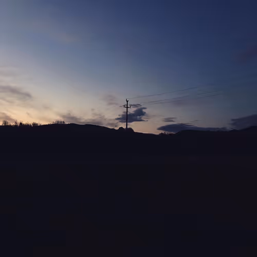 Item #59460418745900880149384463329976115071271339540614432273345156500086541254657 Media