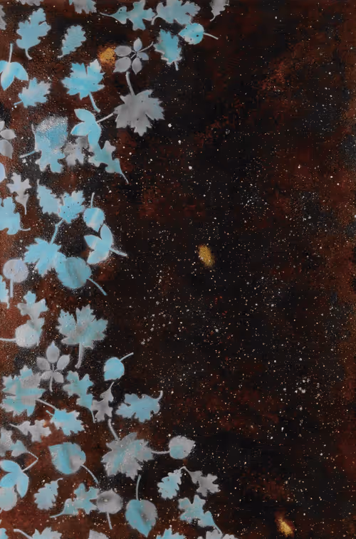 Item #23362206080031759863674021537611628681475652794224112579979904942034701516801 Media