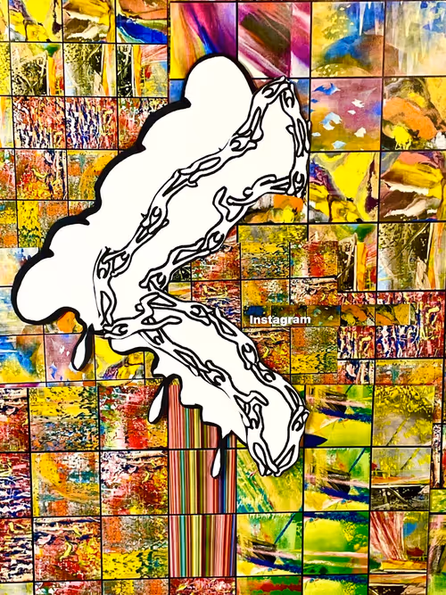 Item #21531499767430911848867895869904920817850612032974543225486292801545790554113 Media