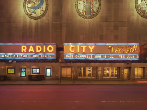 Item #45433878273403440521664752833313891753229131139543682429207814347548264497153 Media