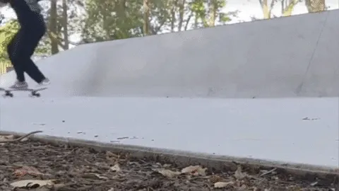 Item #21323097344883849654448628108505436225969268415163286467459733215266436284417 Media