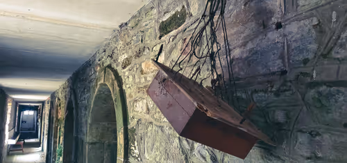 Item #13473500973687785898796463285955460631407349614781281766798596509105901273089 Media