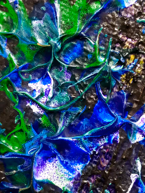 Item #11071991194666046124730794523060237623199268044781053194957188818888852242433 Media