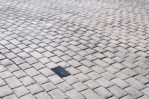 Item #2817161510999534700800592897314862672175130421274232098577731373741671186433 Media