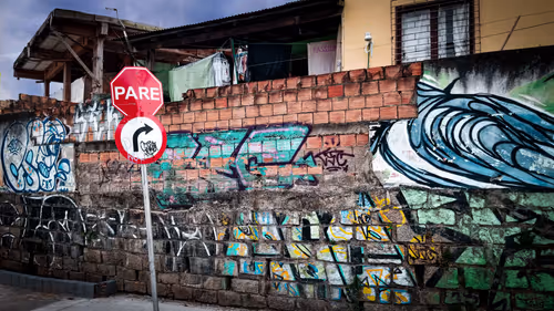 Item #29453746208082885925213446862187229442934735684747336337360990448102714376193 Media