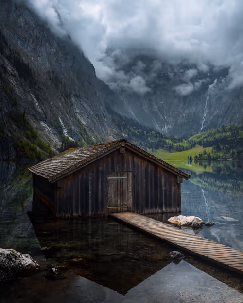 Item #59404681870809906448390957325299961742928436828892721220786848757224661057537 Media