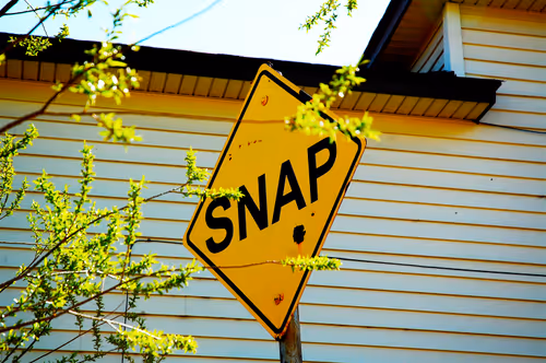 Item #72956552371939263149680114795764900729888036276229086091707581159231608324097 Media