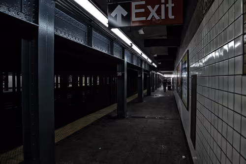 Item #89029957973738202399739029160274954864092324561511741358663747100420564058113 Media