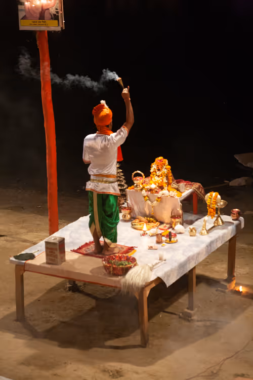 Item #36486330599558234192948007262260679931493432277950452627377023210217074065409 Media