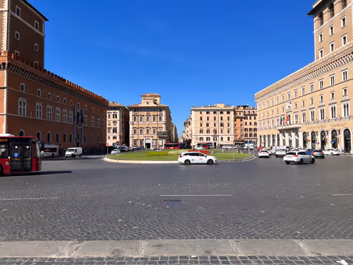 Item #106962716921335990762713992472161684452961633480742312471954214585426440617985 Media