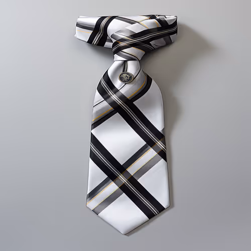 Item #244752596892032348028508626086773942028147401067120194185507483409547526145 Media