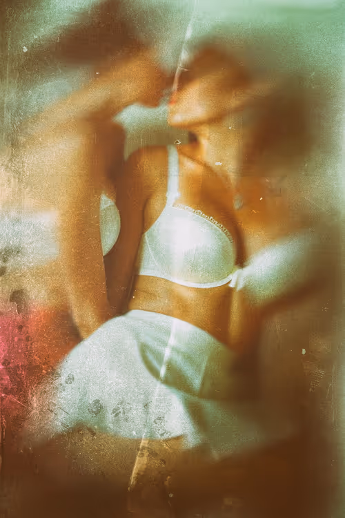 Item #109931125644720774743925664871075202306165972680174386762390863710509632323585 Media