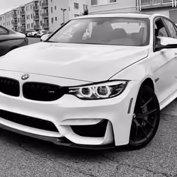 Black & White BMW M3 CS 