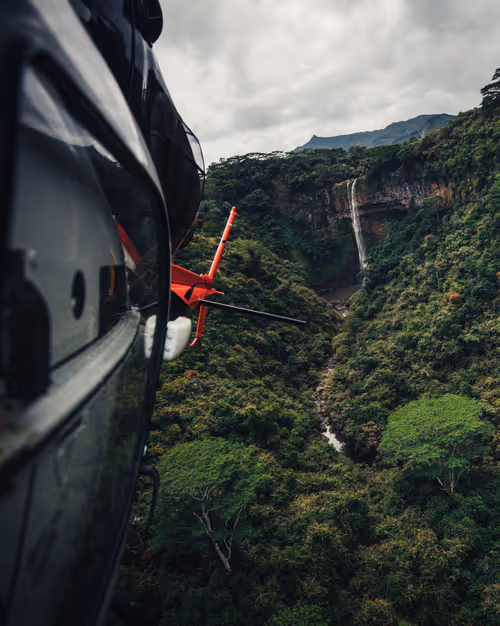 Item #14416656700475663864726672344569766568452912279528818547653479161517960069121 Media