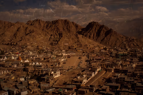 Item #1448819722811812157553440872911488319417736624981688873626406862847974834177 Media