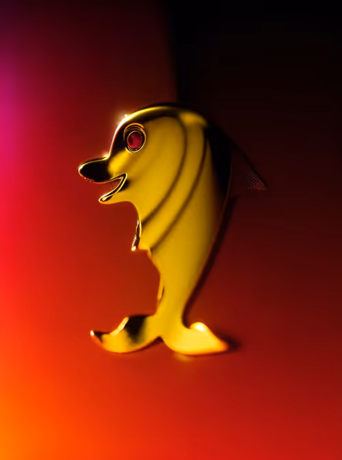 Item #45294532449316600606370392067039985018093758471773163222083530795336639447041 Media