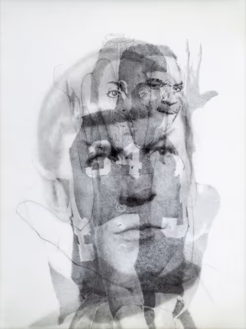 Item #94355857645318307330028572114584197968731019316482830206223369296914226872321 Media