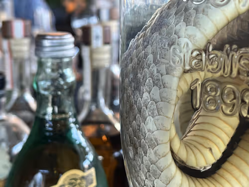 Item #8072843778249327625705825235898979132695442612125660721091787328142289403905 Media