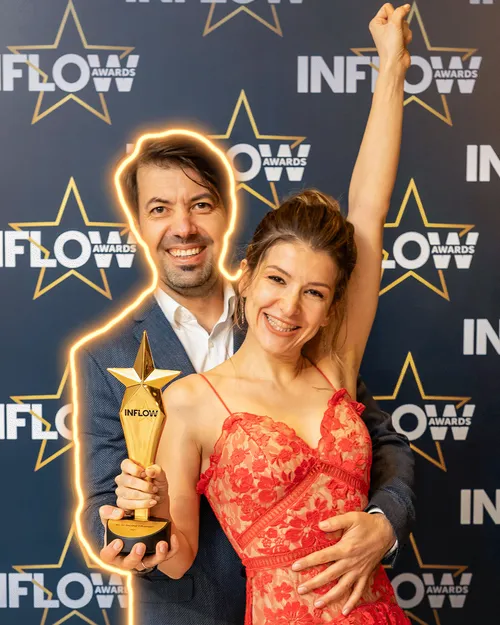 Item #8168426600987670120007597267423717916700250952807580308244957930481145348097 Media