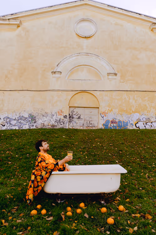 Item #80842948671899919913759002094823068635463013888254548441357755170975240945665 Media