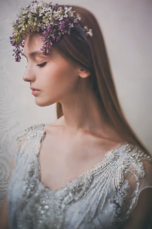 Item #113300456265572054290641269231913614430655375386256613734739386376471118348289 Media