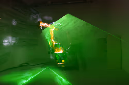 Item #22766745739414326477640184217539072117221667941714997689995048392194929983489 Media