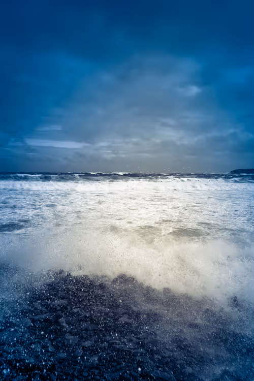 Item #9401445363475959616826929925346071850130199423047290682338619265105811996673 Media