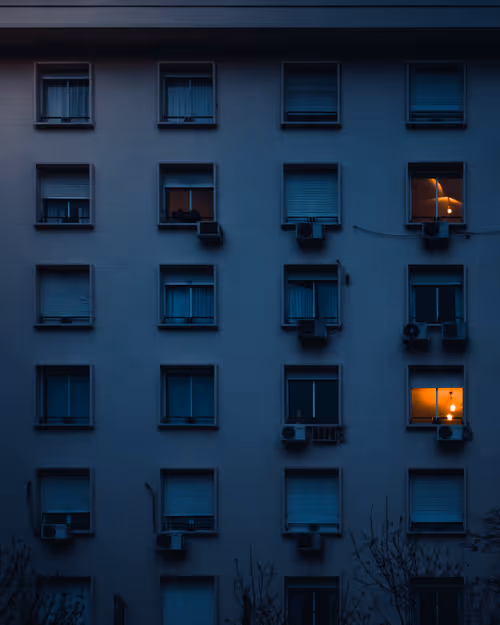 Item #58840298748921083266306433592965012600718333725570859904622177736622019182593 Media