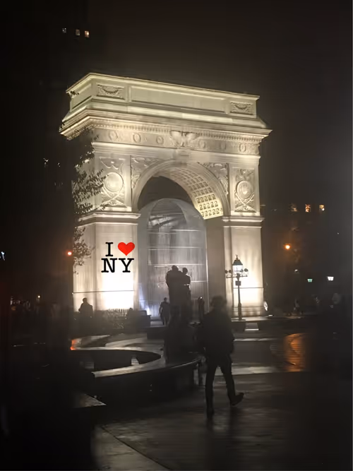 Item #25957952999505490552190567651766701552502686294615518920680207392480367214593 Media