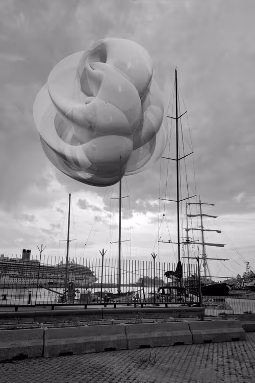 Item #70289046270216540615569387337235414738610929699744131839351085505233220009985 Media