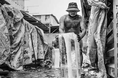 Item #32975273986494662930312712376819077050113417229570788515791893192538043973633 Media