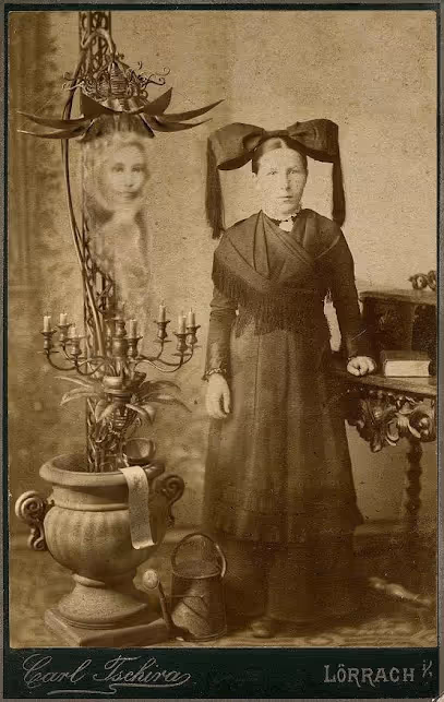 Item #106801139559796936980802737208468837322957232660161268822476951924991451987978 Media