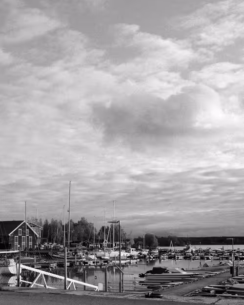 Item #18954319577998353253004349825961940133867291761371826571185822553928147927041 Media