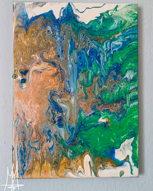 Item #8663870868340009998460462161210701583354245771952554459353610511605687123969 Media