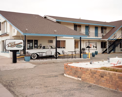 Item #84024337187978620715230419621117726226038651953477556812325436894115629367297 Media