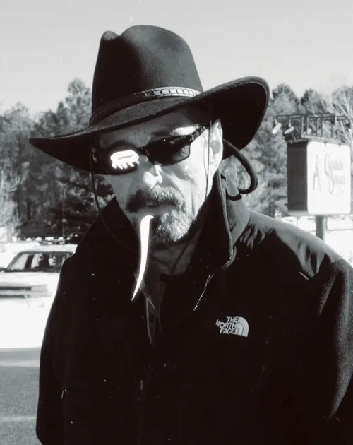 Item #51792000692652649706991026145015157507097883569816070395065263810498728558593 Media