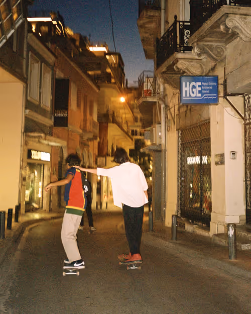 Item #74180388987835072097633391580607238135275622999050710486878638628401070473217 Media