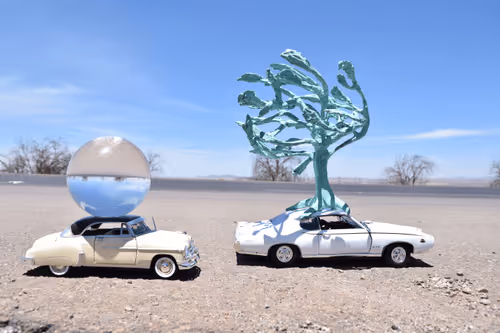 Item #4037616324694542329304373022523620429974010052352305134780993894562173812737 Media