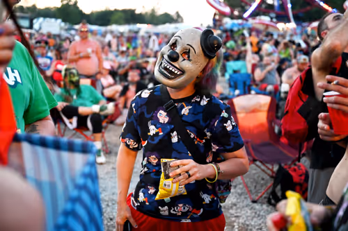 Item #44342675961109375462989417905387760220249458384552523538214946781061909053441 Media