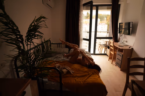 Item #59591851924691544541695429619842258818989207574628037204564951081556291616769 Media