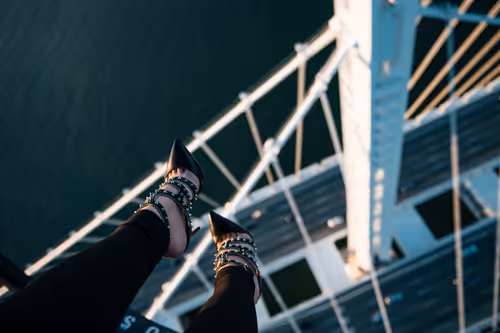 Item #44833295580043660565538524097004029414864051382661630682434875043805206151169 Media