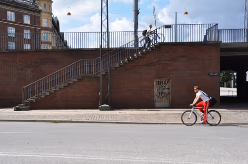 Item #92971587401879212914465603849674525645265351012255145539777938581715442204673 Media