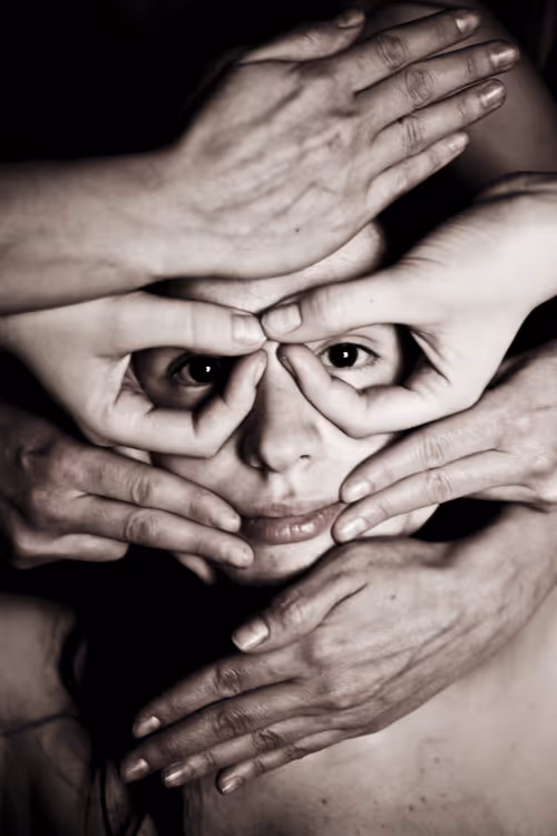 Item #32997355507838235832071597187323206581324723315395957158335053583878713245701 Media