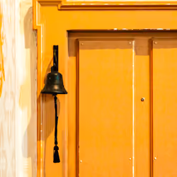 Italia Door