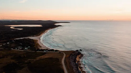 Item #73762504299456065935515086849783523685959452492976107684426143741950403018753 Media