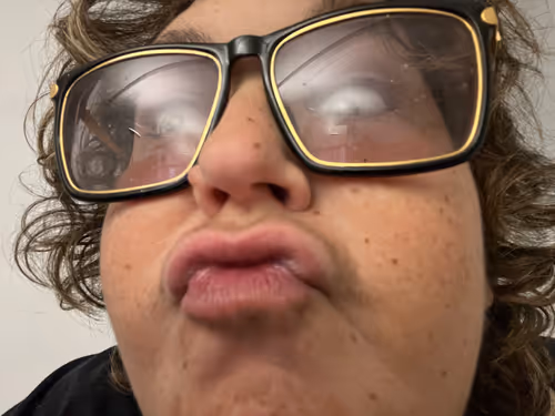 Item #96980589418241390712147429187600573707243645183759256686646524303092261847041 Media