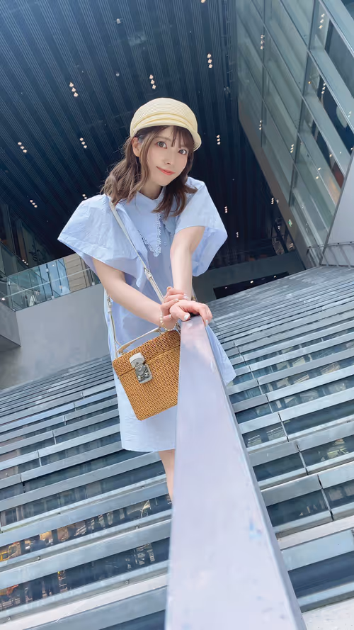 Item #84121289081958468684343997734683858451826841711285640041724668495130064322561 Media