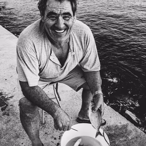 692228807633545716775757127906681102618653973765444029041337441442301214721