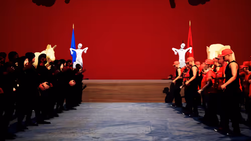 Item #98028151137587801052476471598199802789582691718075037032275656681368139595777 Media