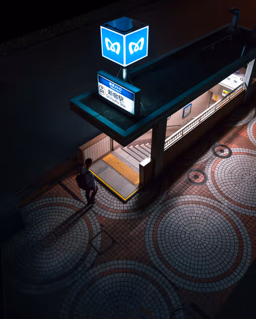 Item #81365922554281880143414136761733390581567018146899571572498285354335573377025 Media